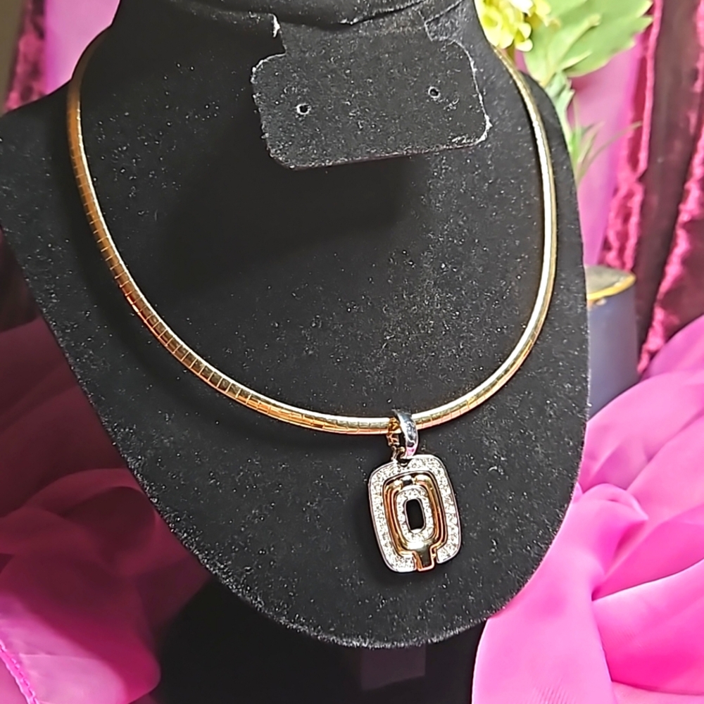 Two tones retired, Lia Sophia pendant and necklace